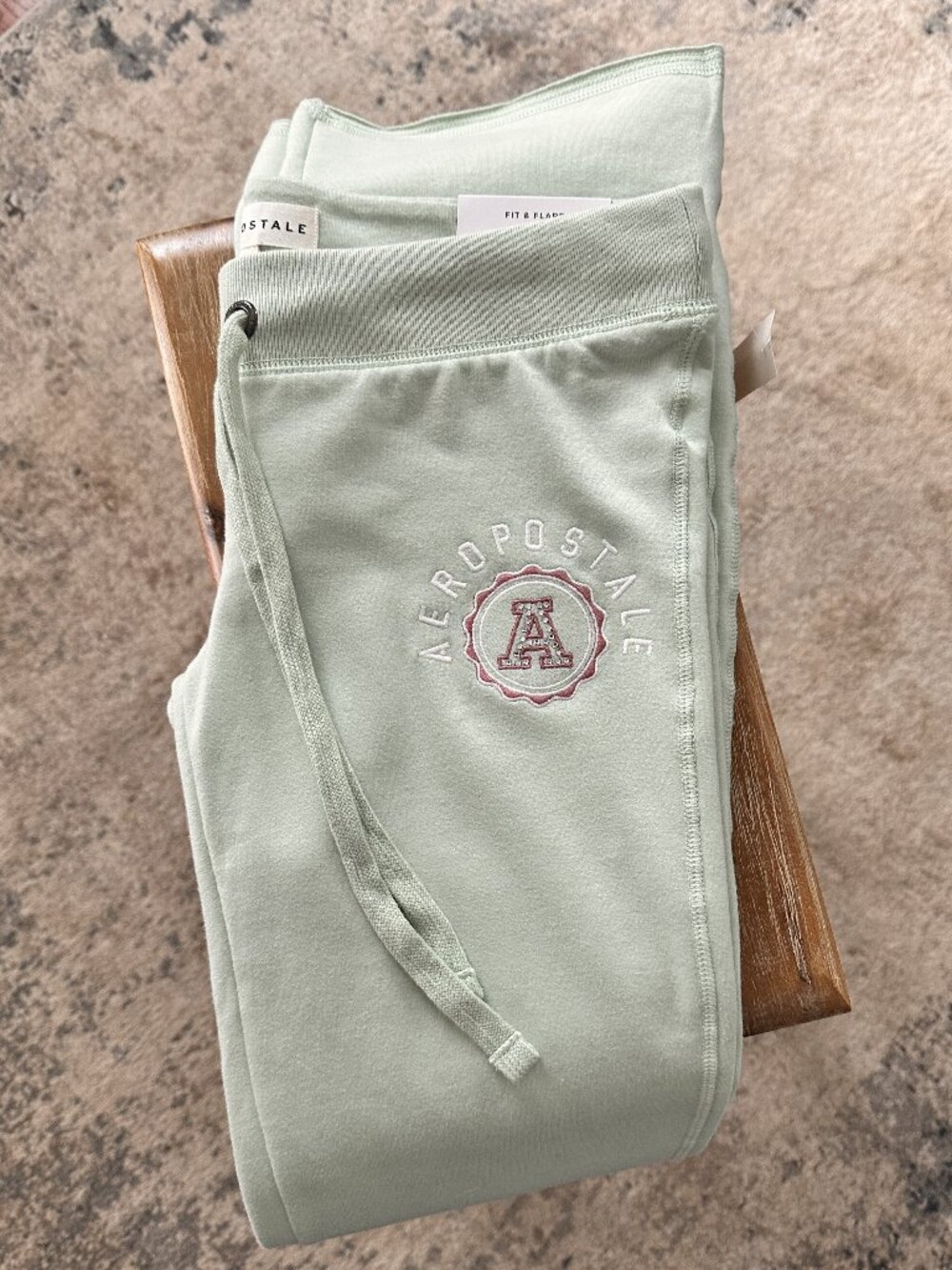 Aeropostale Rhinestone Crest Fit & Flare Sweatpants in Green Tinge Size Small